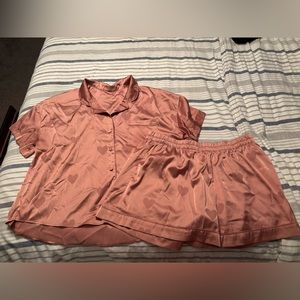 Nuuds Satin Pajama set